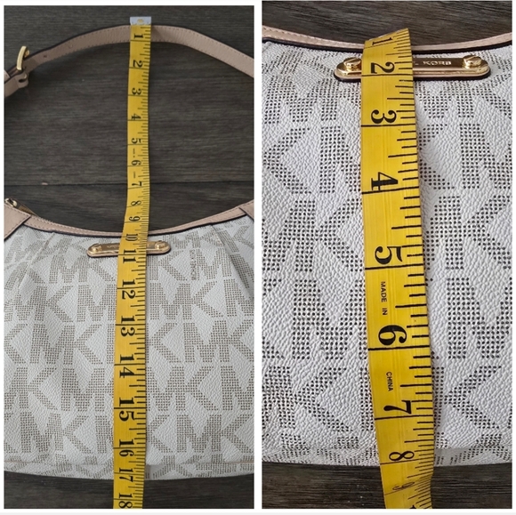 Michael Kors Cream Leather Shoulder Bag with Gold Hardware - Picture 14 of 16